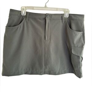 Eddie Bauer Cargo Skort Women's Size 14 Active Hiking Pockets Comfort Stretch